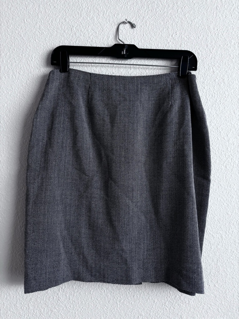 Dana Buchman Gray Micro-Pattern Pencil Skirt